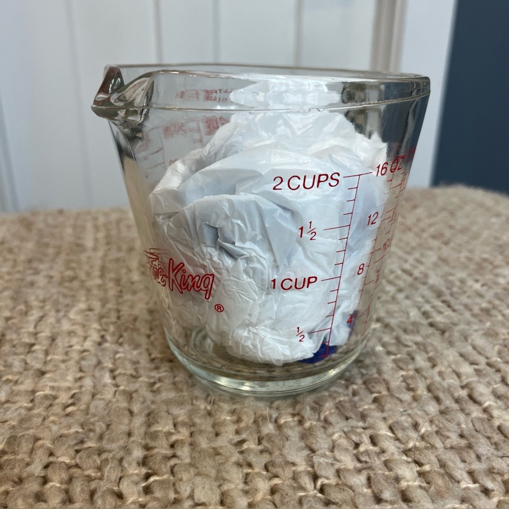 Anchor Hocking Fire King 498 Vintage 2 Cup Measuring Glass Ovenproof Made In USA